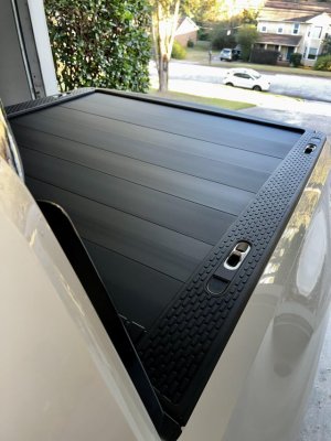 manual-tonneau-cover-has-arrived-v0-grrutueo7d2c1.jpg