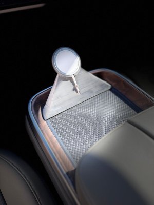 Rivian-Phone-Holder.jpg